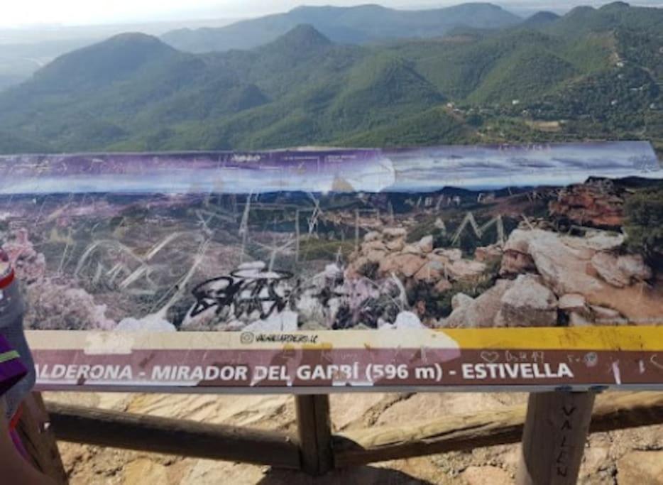 Piso Sierra Calderona A 15 Minutos Del Mar Estivellaアパートメント エクステリア 写真